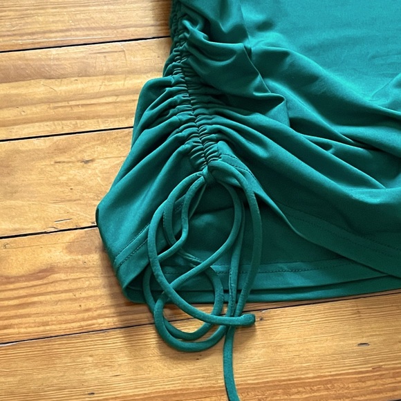 Superdown Emerald Green Cory Ruched Side Dress - Picture 6 of 11